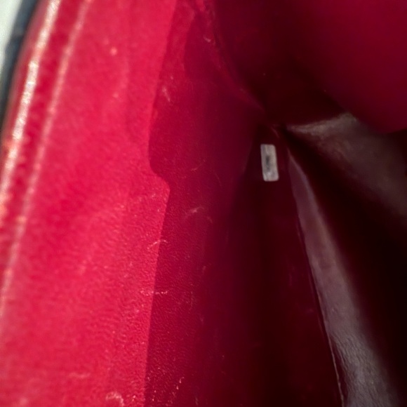 Chanel Black Quilted Leather Bag with Gold Chain - Picture 7 of 10